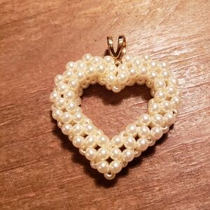Vintage Avon Pearl Heart Pendant